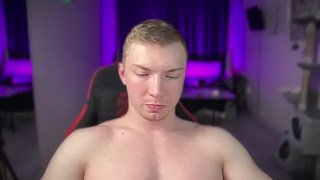 Snapshot of iron__chap chatting on 02.25.26 iron chap online show from 02.25.26