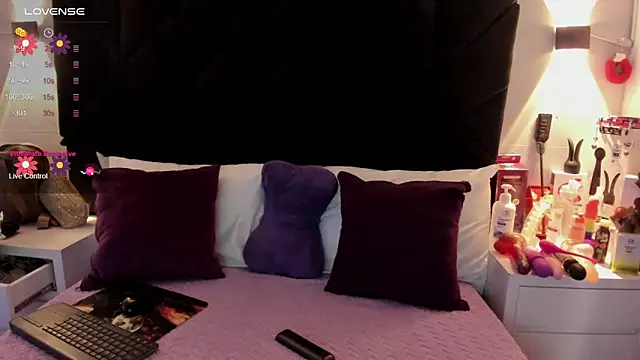 letiziia sky1 online show from 01.15.25