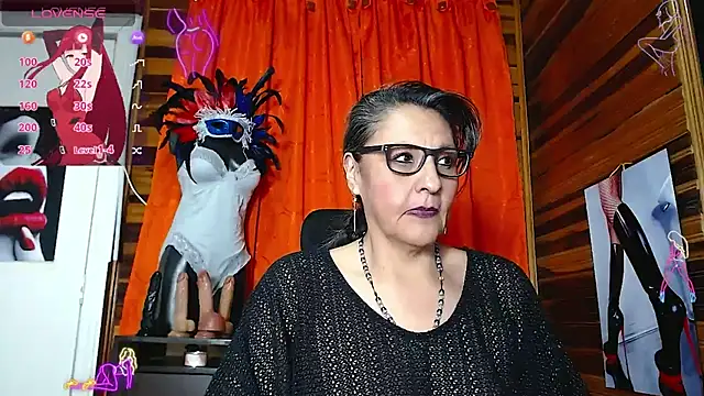 merlyna goldens online show from 01.22.25