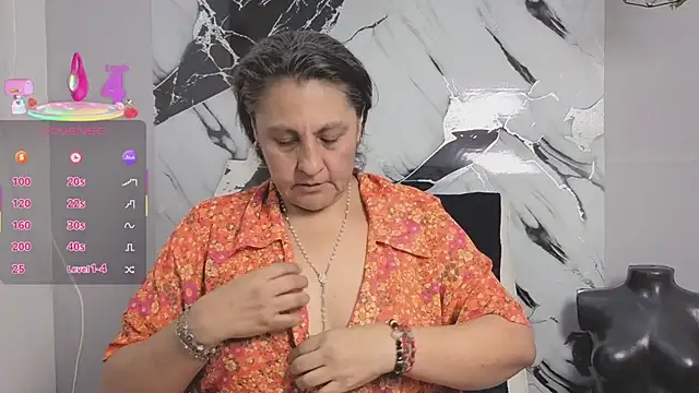 merlyna goldens online show from 10.02.25