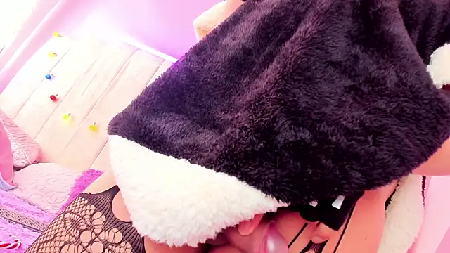 Satuurn  online show from 12.12.24