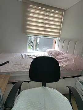 Zoe olsen online show from 04.08.26