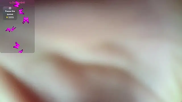 Snapshot of kiiler_queen chatting on 02.25.26 kiiler queen online show from 02.25.26