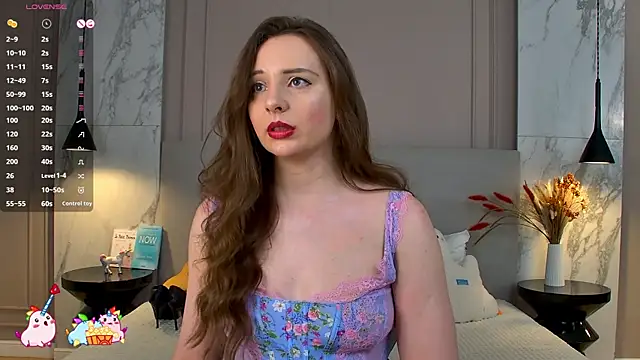 Snapshot of maltii_evans chatting on 11.30.25 maltii evans online show from 11.30.25