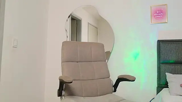 Mar 333 online show from 03.10.25