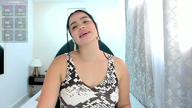 Snapshot of Paula_Desousa chatting on 02.13.26 Paula Desousa online show from 02.13.26