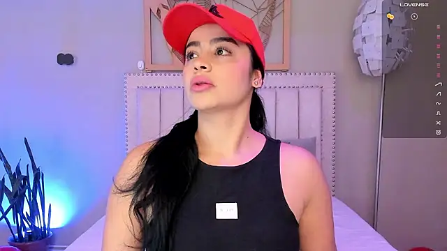 Snapshot of Paula_Desousa chatting on 02.16.26 Paula Desousa online show from 02.16.26