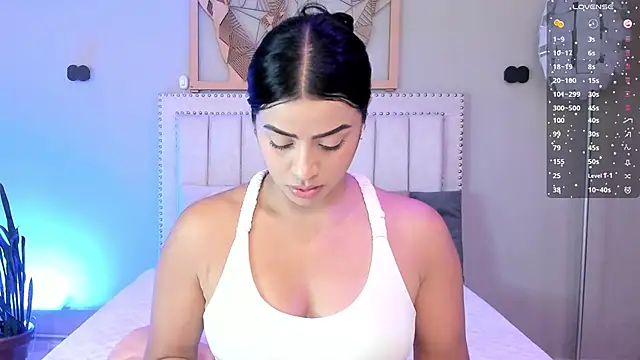 Snapshot of Paula_Desousa chatting on 02.28.26 Paula Desousa online show from 02.28.26