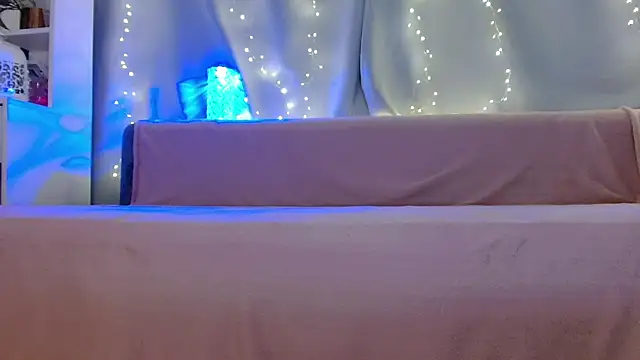 Imcarrieberry online show from 02.27.25