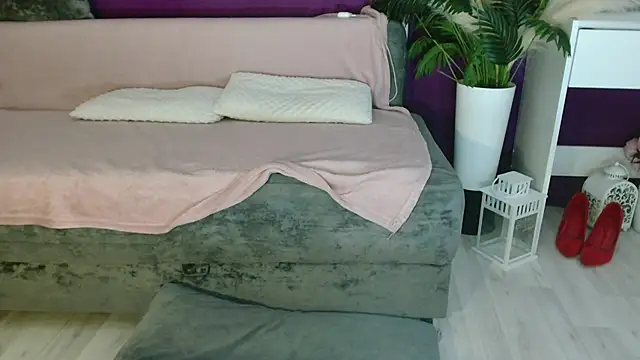 Imcarrieberry online show from 09.22.25