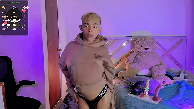 Austin connor  online show from 12.31.24