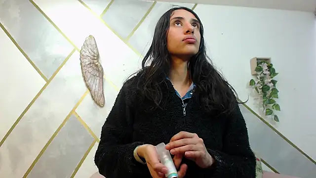 RoxanaCyrano  online show from 11.11.25