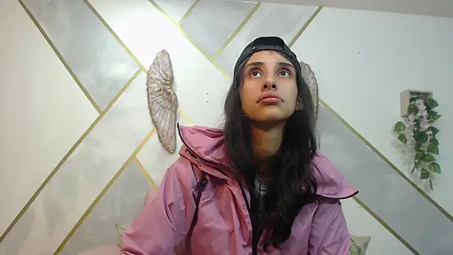 RoxanaCyrano  online show from 12.05.25