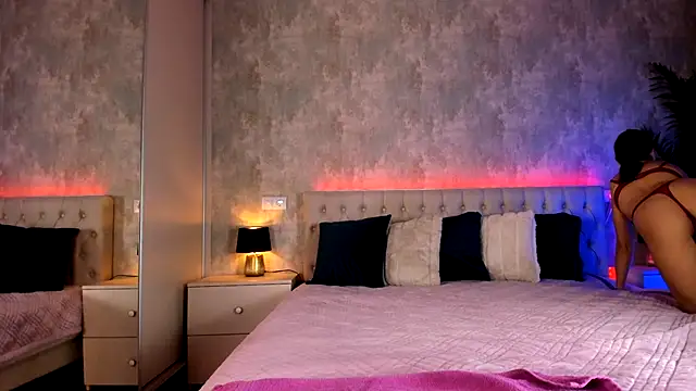 Rai Raisa online show from 11.06.25