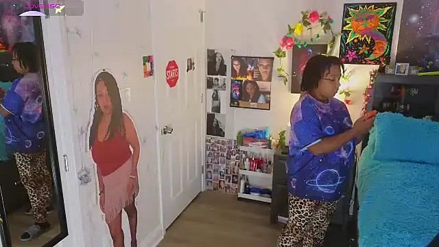 temptressbeauty24 online show from 10.18.25