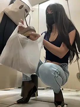 Asia-Lynn online show from 04.03.26