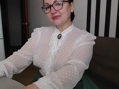 Alma44 online show from 04.06.26