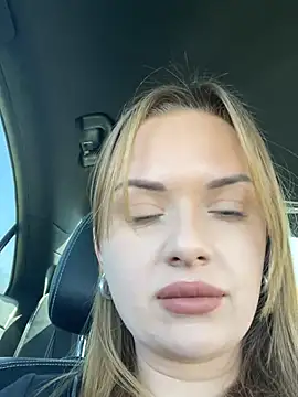 ElenaRebelle online show from 02.26.26