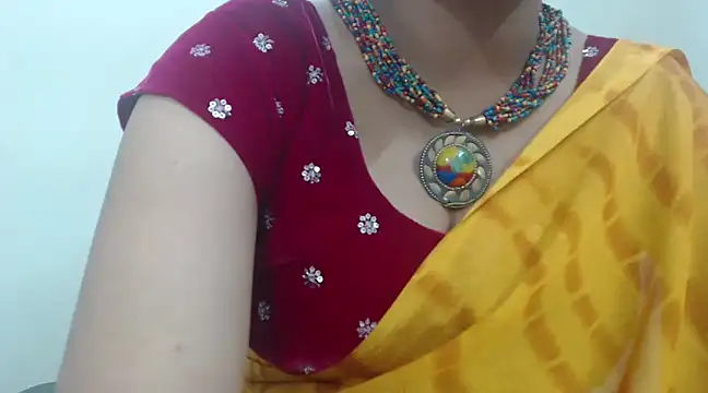 Snapshot of Lovely_Siri_23 chatting on 02.01.25 Lovely Siri 23 online show from 02.01.25