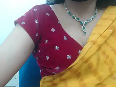 Lovely Siri 23 online show from 04.10.26