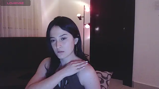 Snapshot of AlissonnFoxx chatting on 09.10.25 AlissonnFoxx online show from 09.10.25