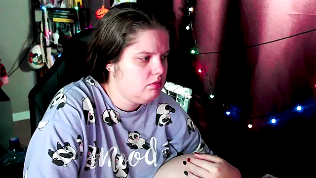 so cute777 online show from 12.18.25