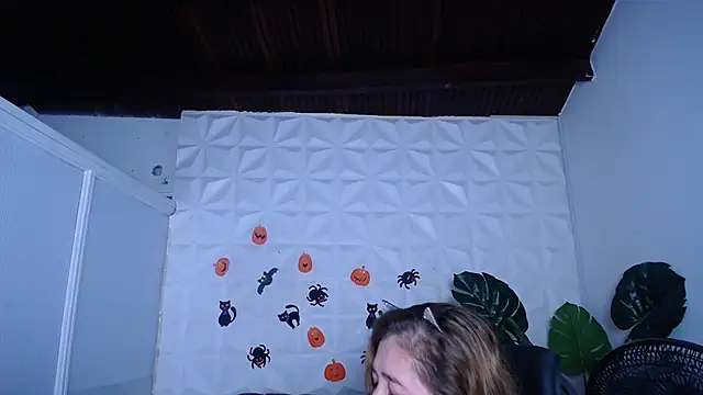 Snapshot of Valentinaa_mature chatting on 10.01.25 Valentinaa mature online show from 10.01.25