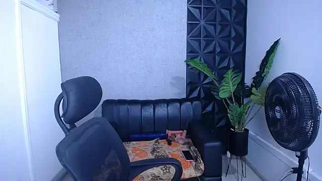 Valentinaa mature online show from 03.25.26