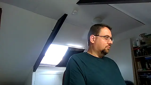 rdewaard81 online show from 09.19.25