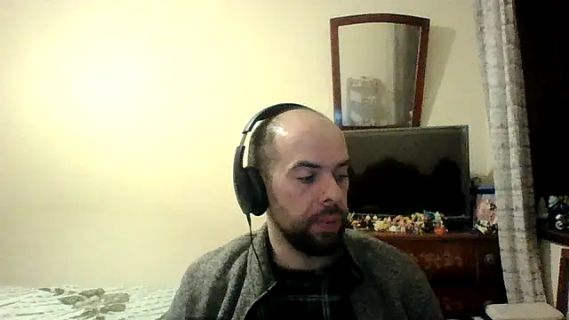 Snapshot of sstrasser chatting on 02.15.25 sstrasser online show from 02.15.25