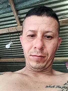 Somospareja1987 online show from 10.22.25