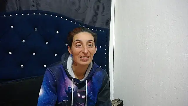 Snapshot of anyu1306 chatting on 03.14.25 anyu1306 online show from 03.14.25