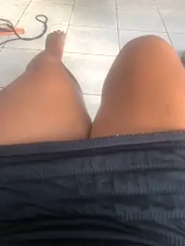 loiradiva29 online show from 04.25.26