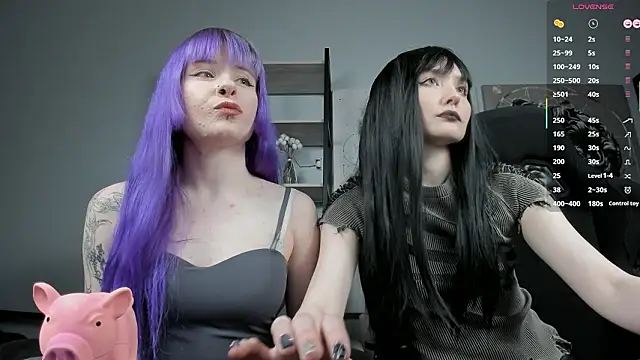 Snapshot of ReiYosimoto chatting on 01.31.26 ReiYosimoto online show from 01.31.26