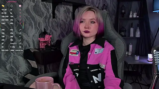 ReiYosimoto online show from 04.18.26