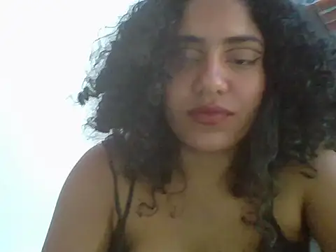 Snapshot of savanahottie chatting on 11.20.25 savanahottie online show from 11.20.25