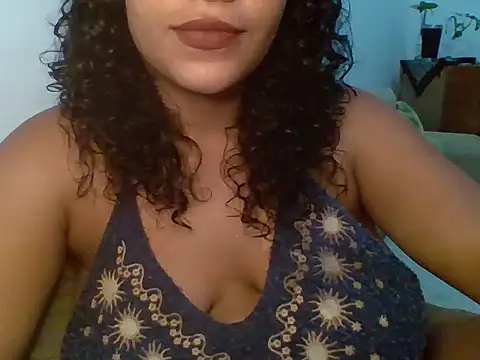 Snapshot of savanahottie chatting on 02.24.26 savanahottie online show from 02.24.26