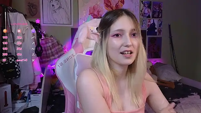 Evie Ro online show from 01.11.25