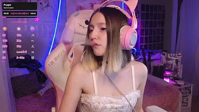 Evie Ro online show from 11.10.25