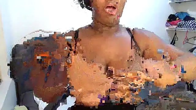 Snapshot of Ashaichious chatting on 03.14.25 Ashaichious online show from 03.14.25