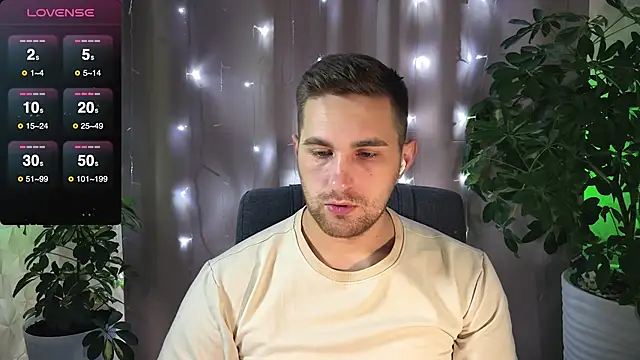 Snapshot of Sweeet__boy chatting on 02.03.25 Sweeet boy online show from 02.03.25