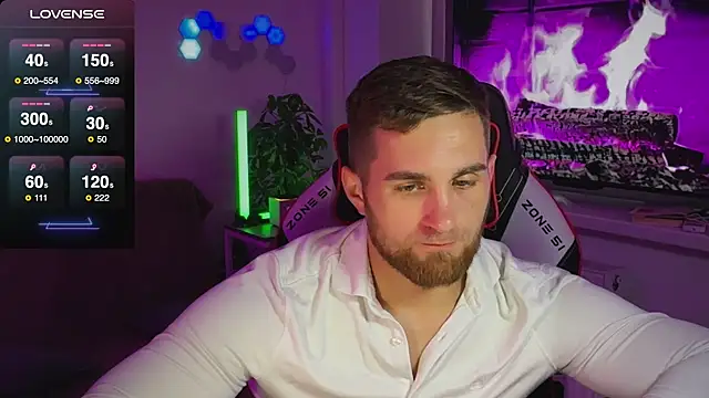 Snapshot of Sweeet__boy chatting on 11.01.25 Sweeet boy online show from 11.01.25