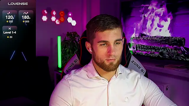 Snapshot of Sweeet__boy chatting on 11.07.25 Sweeet boy online show from 11.07.25