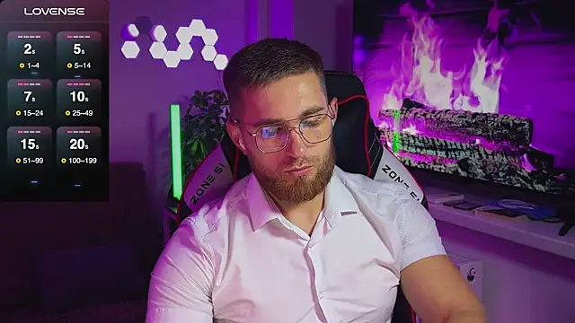 Snapshot of Sweeet__boy chatting on 11.19.25 Sweeet boy online show from 11.19.25