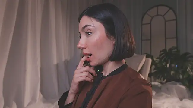 AmyArmstrong online show from 03.13.26