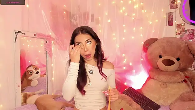 natalie jaensen online show from 03.18.26