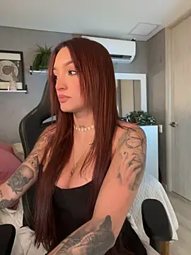 DaniDusan  online show from 04.14.26