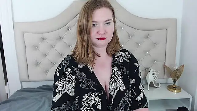 LaraDream online show from 01.01.25