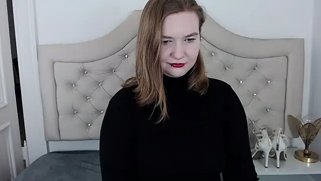 LaraDream online show from 01.08.25