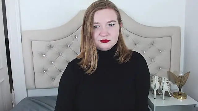 LaraDream online show from 01.10.25